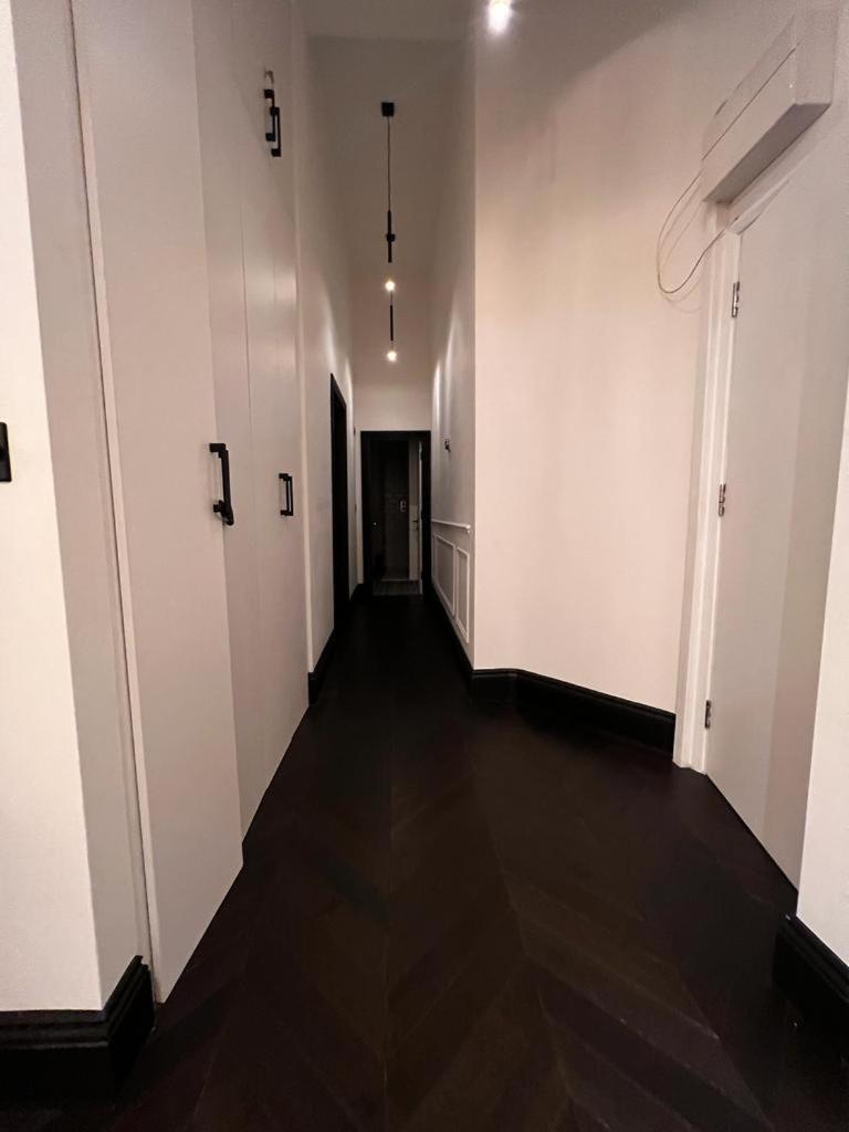 לונדון Earl'S Court Luxe Apartment מראה חיצוני תמונה